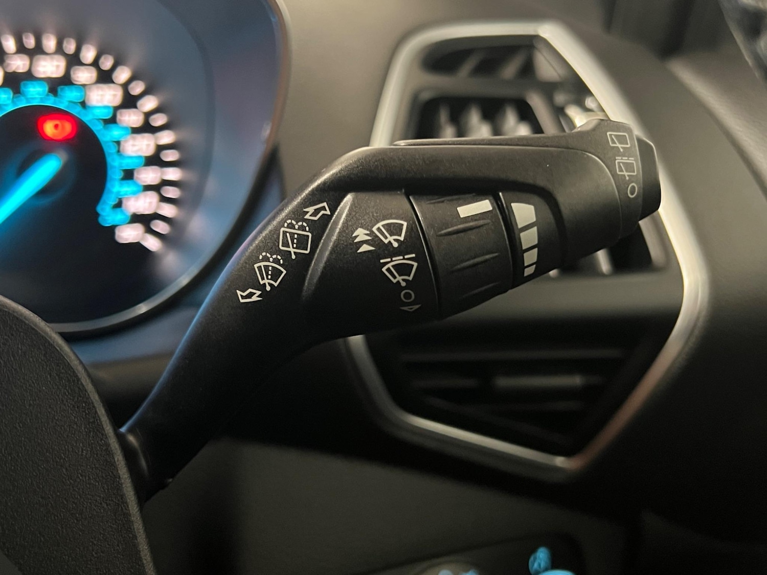 Used Ford Kuga 2014 for sale - 77377652: Photo 19