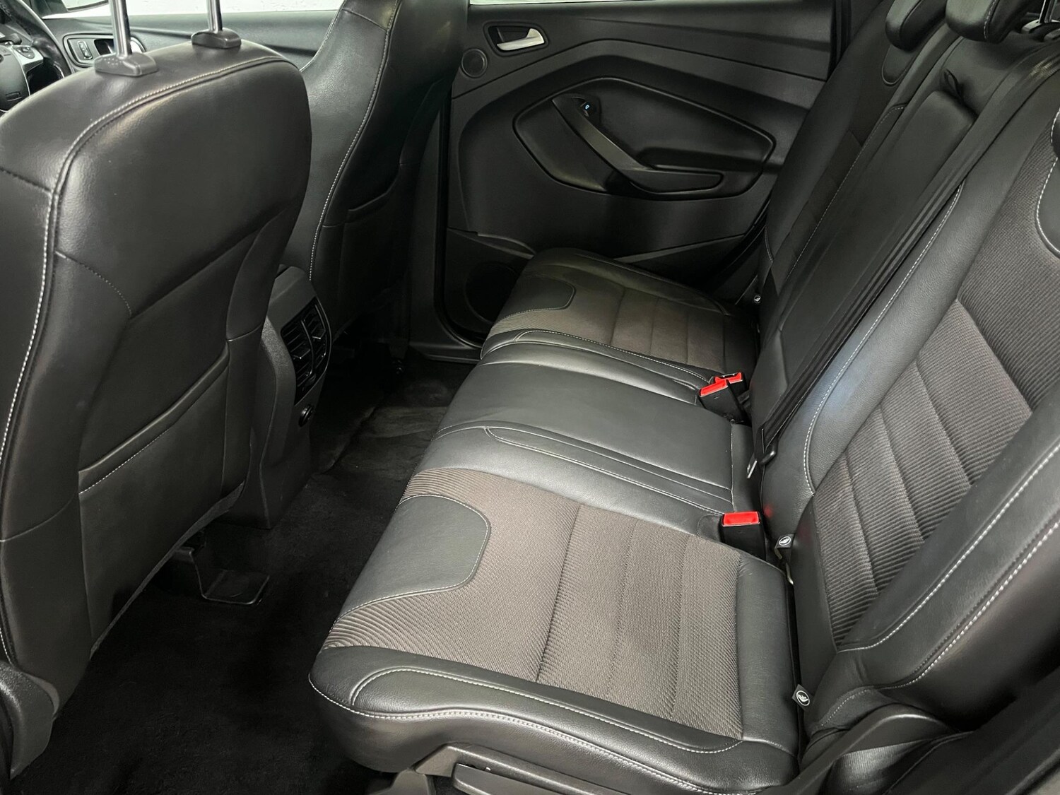 Used Ford Kuga 2014 for sale - 77377652: Photo 36