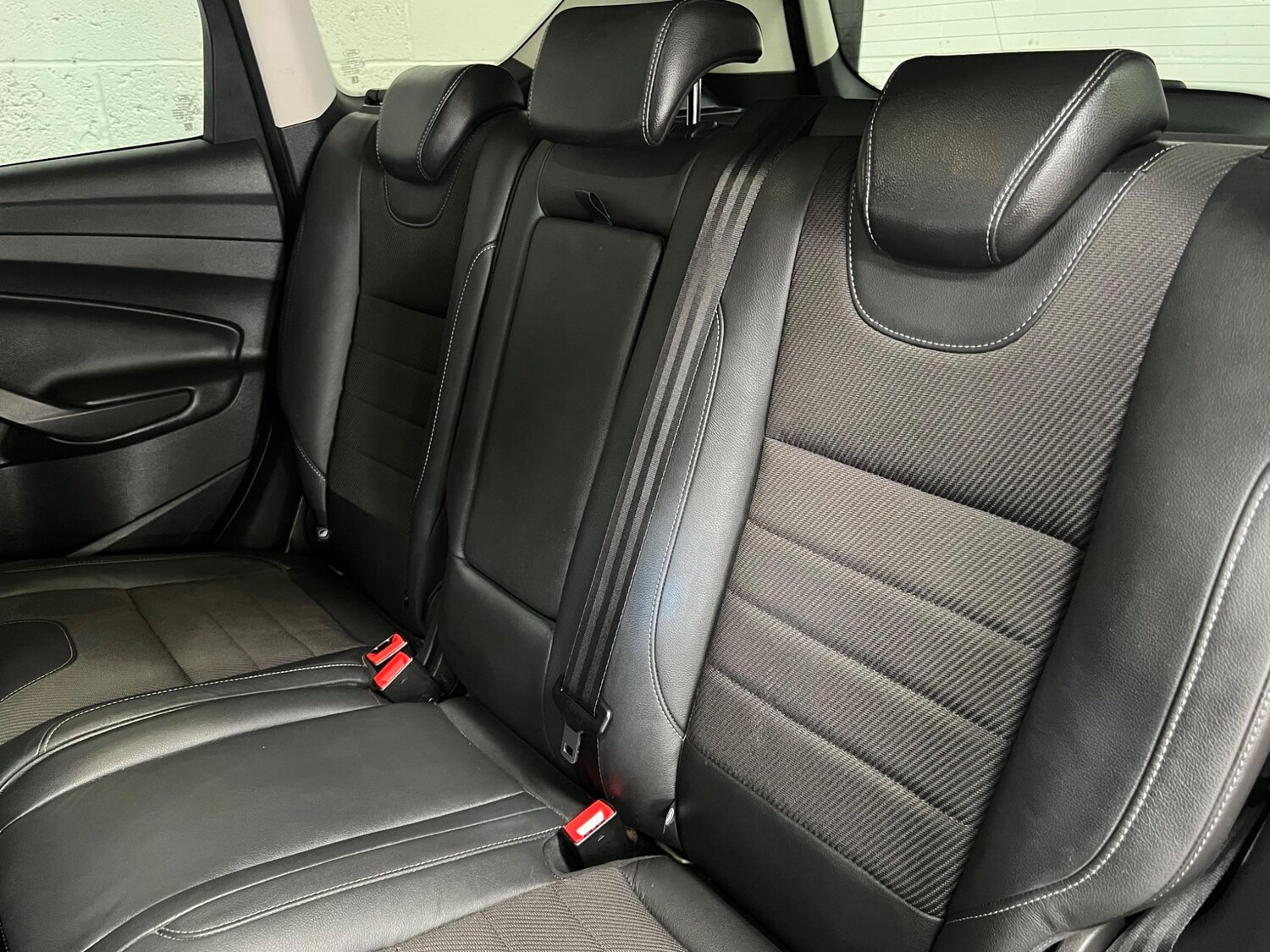 Used Ford Kuga 2014 for sale - 77377652: Photo 37