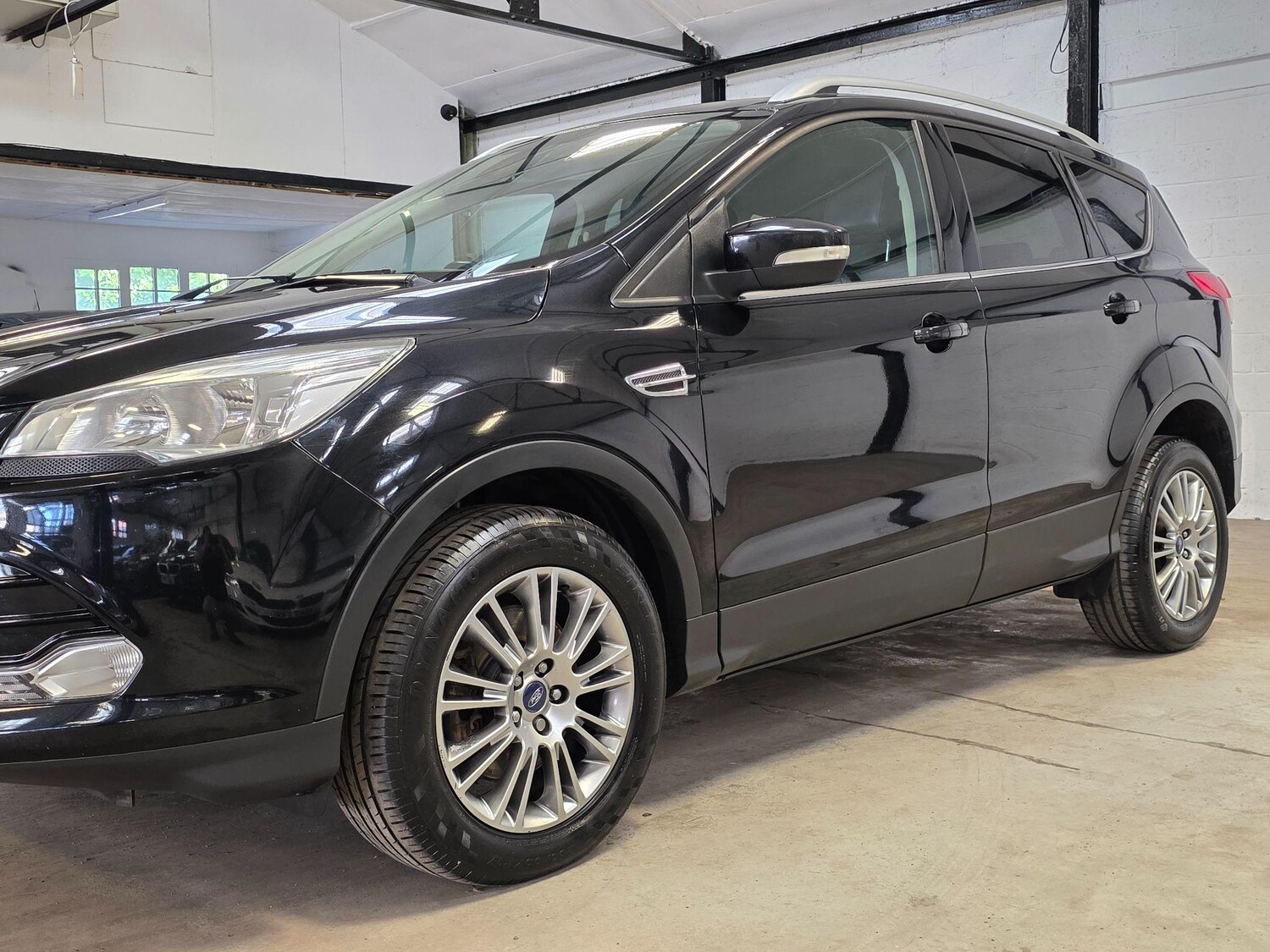 Used Ford Kuga 2014 for sale - 77377652: Photo 41