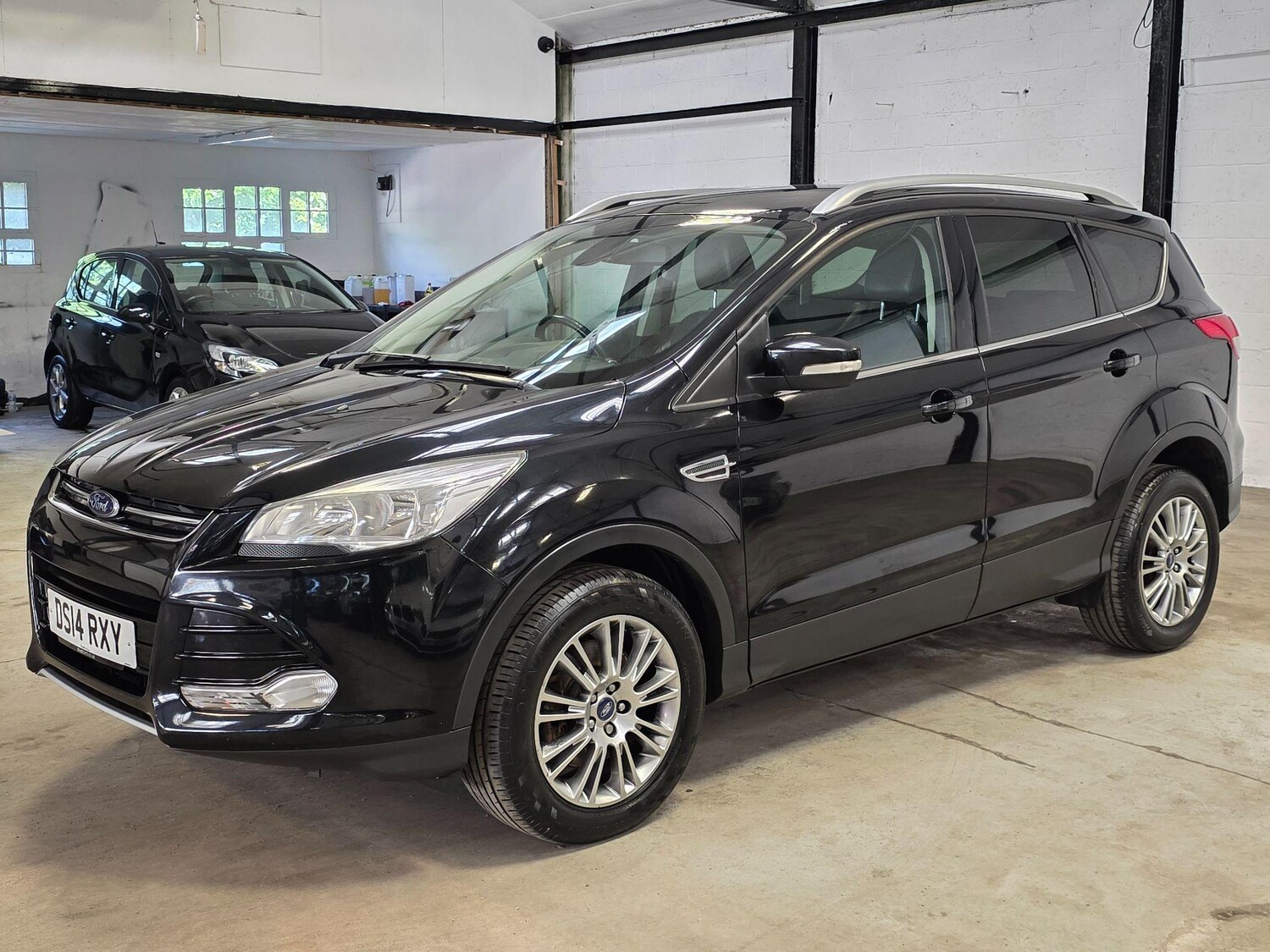Used Ford Kuga 2014 for sale - 77377652: Photo 53