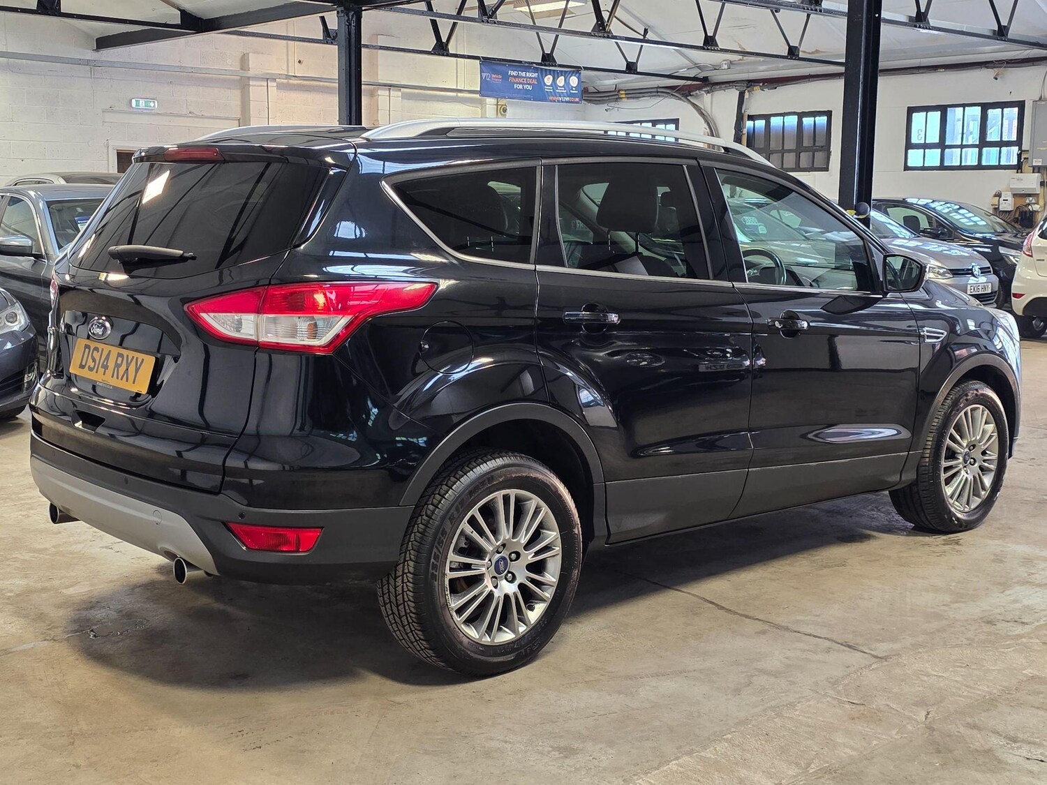 Used Ford Kuga 2014 for sale - 77377652: Photo 56