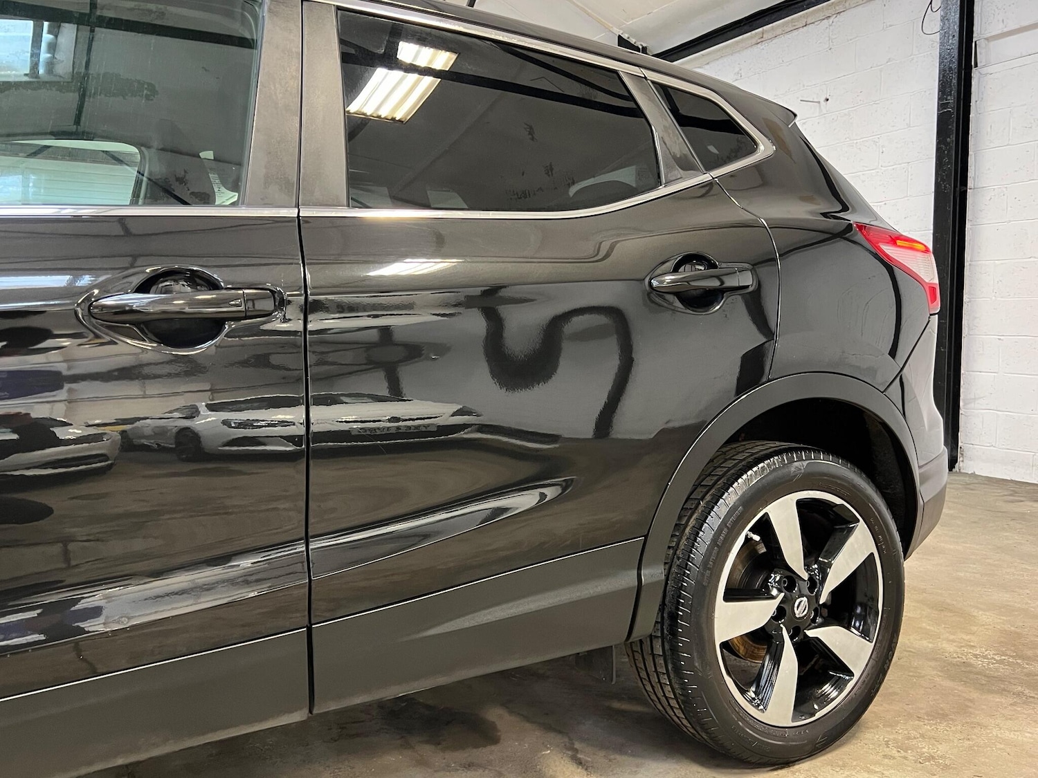 Used Nissan Qashqai 2015 for sale - 77040392: Photo 12