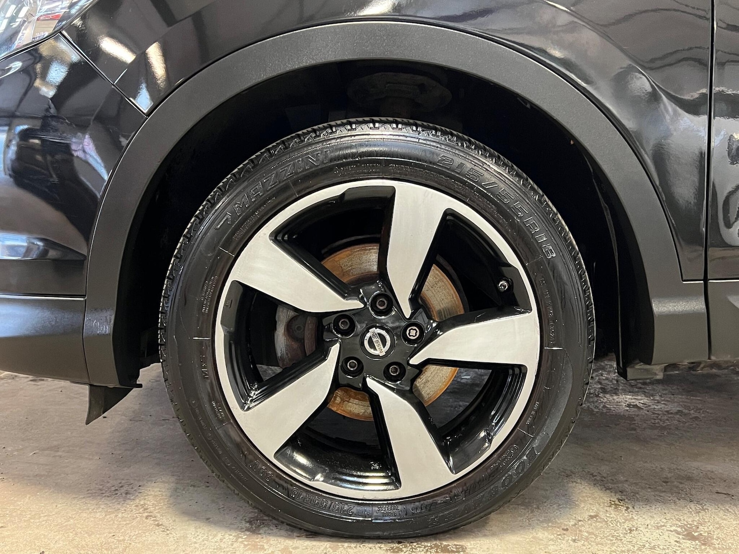 Used Nissan Qashqai 2015 for sale - 77040392: Photo 16