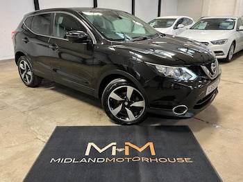 Used Nissan Qashqai 2015 for sale - 77040392: Photo