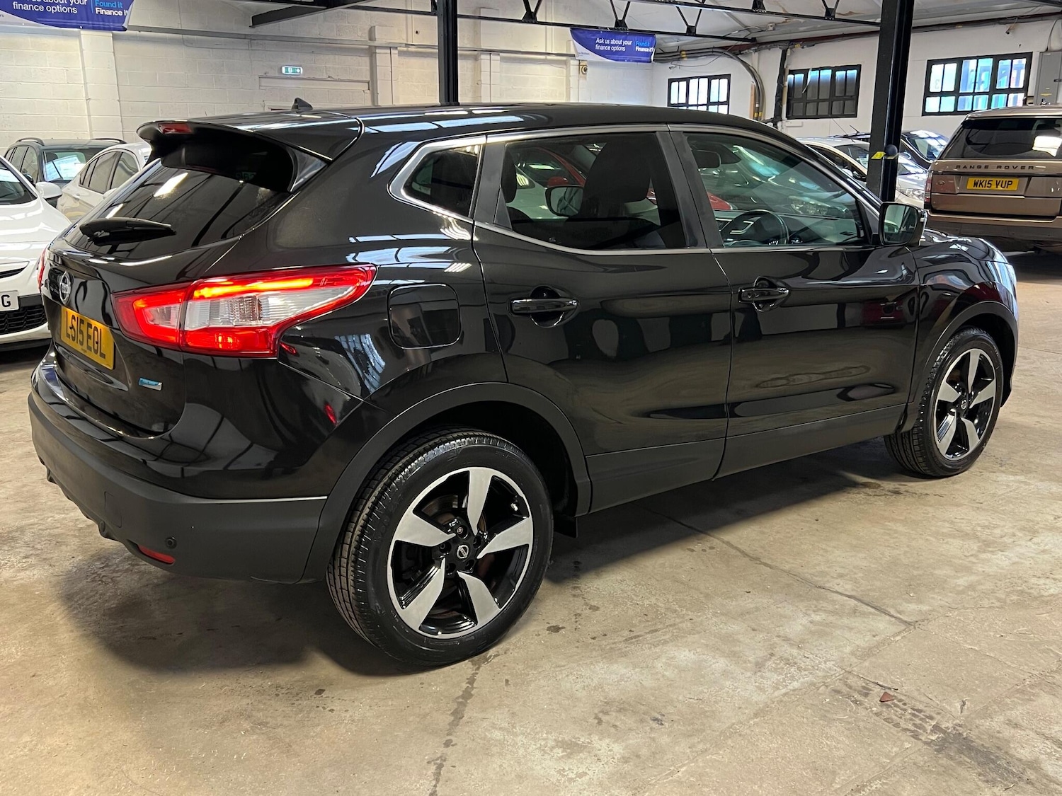 Used Nissan Qashqai 2015 for sale - 77040392: Photo 25