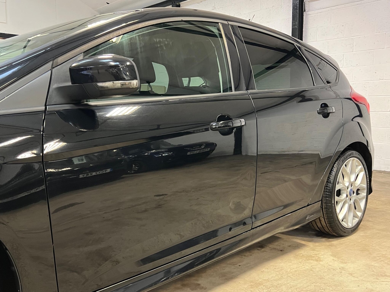 Used Ford Focus 2015 for sale - 77029846: Photo 11