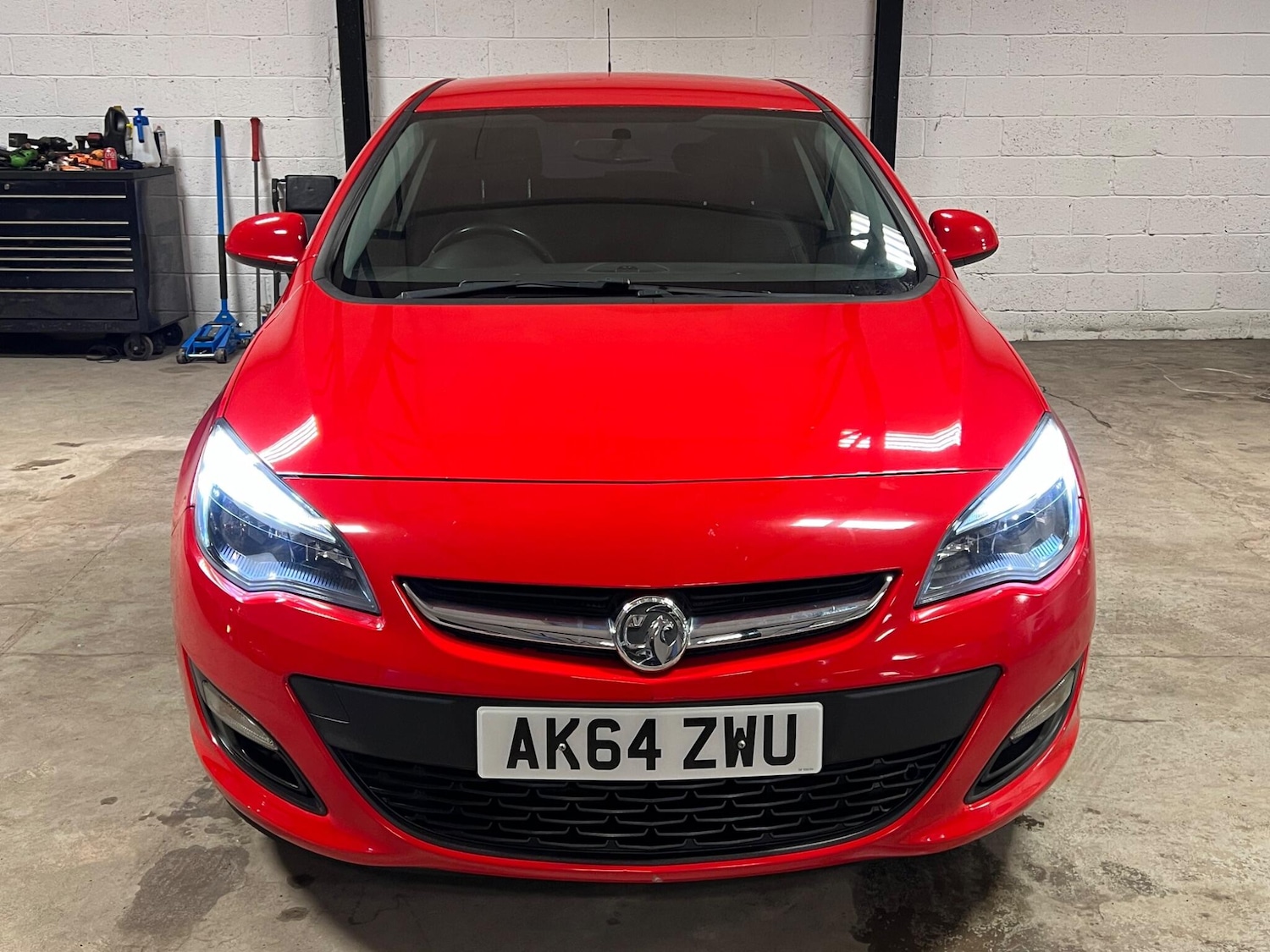 Used Vauxhall Astra 2014 for sale - 77190559: Photo 2