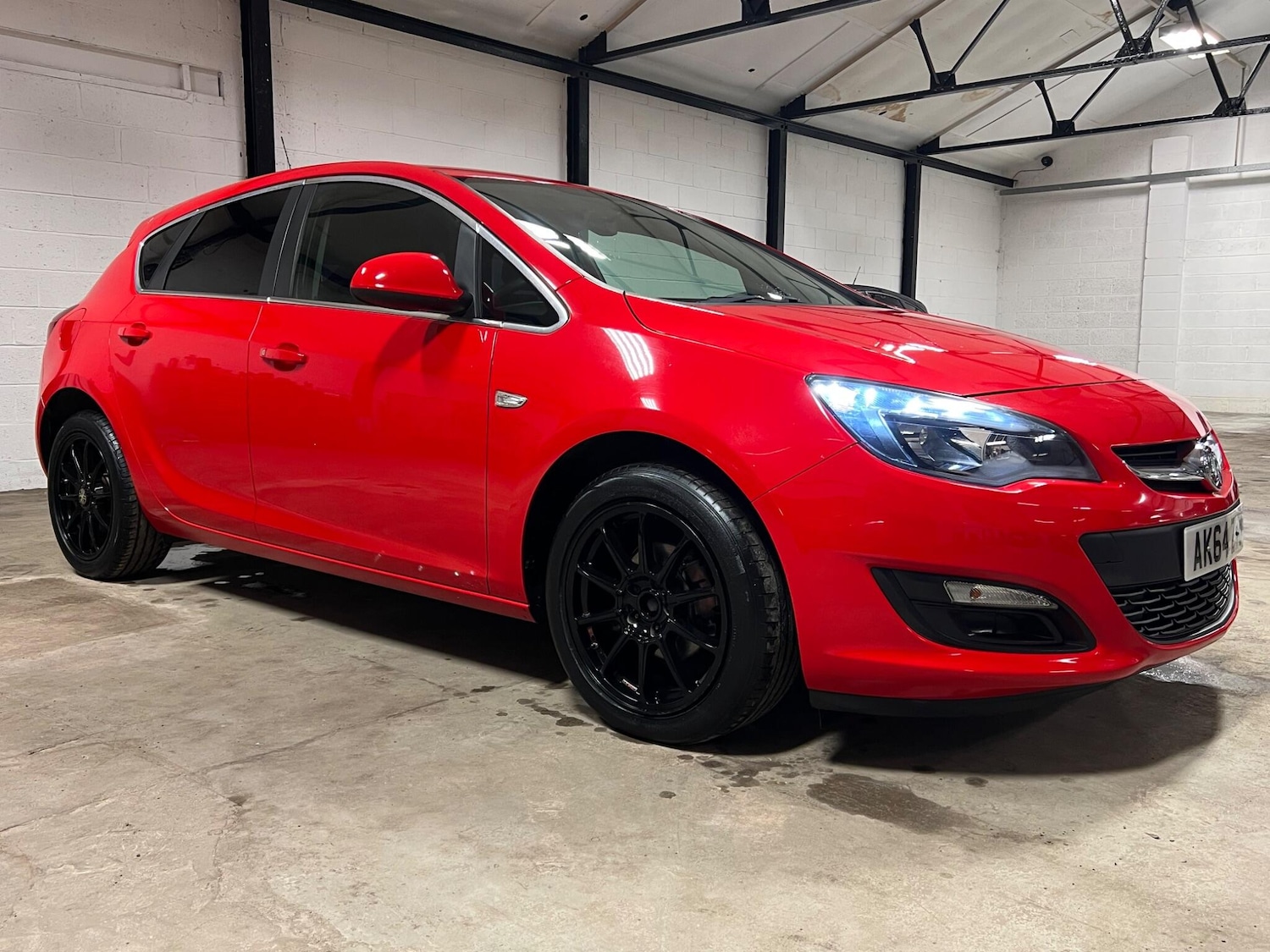 Used Vauxhall Astra 2014 for sale - 77190559: Photo 3