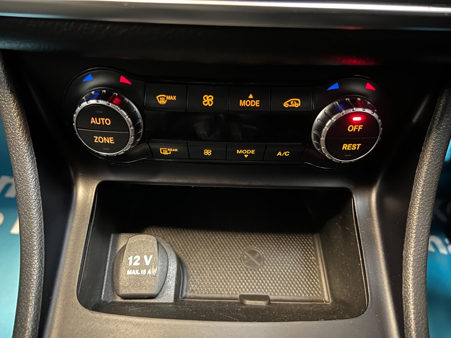 Used Mercedes-Benz CLA 2013 for sale - 78020127: Photo 24