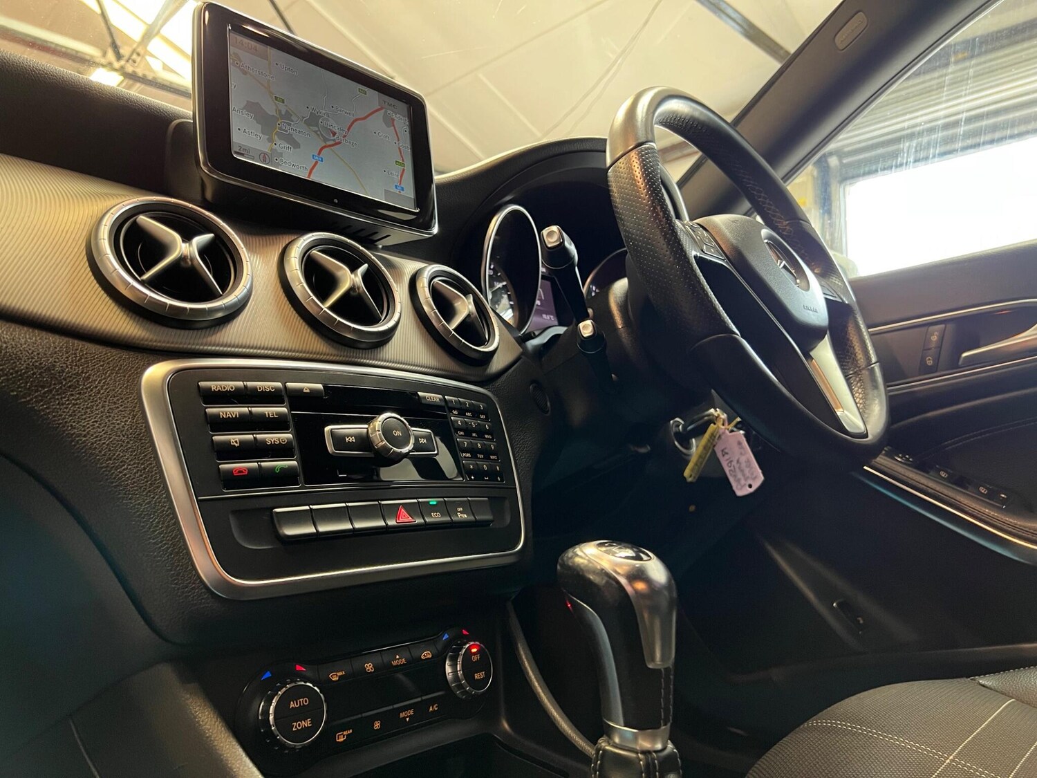 Used Mercedes-Benz CLA 2013 for sale - 78020127: Photo 38