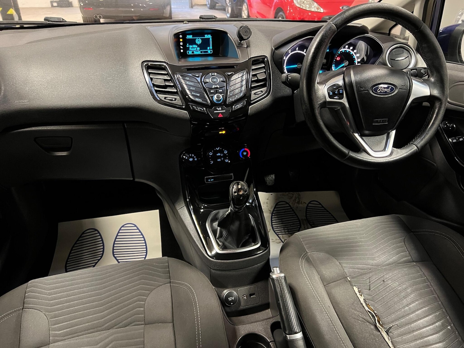 Used Ford Fiesta 2015 for sale - 77025973: Photo 12