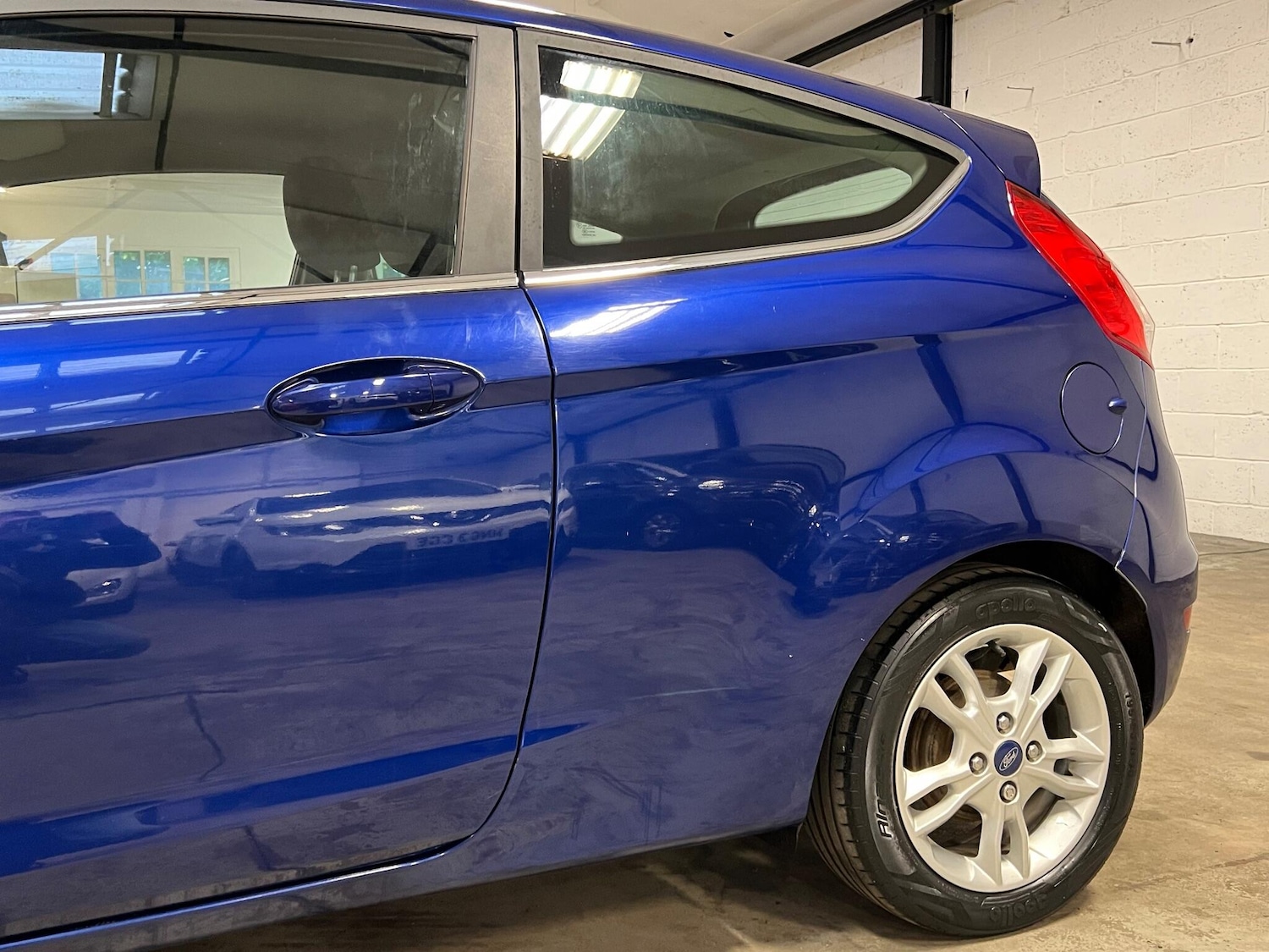 Used Ford Fiesta 2015 for sale - 77025973: Photo 40