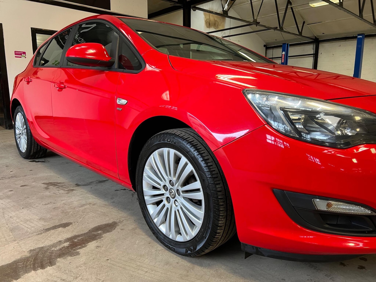 Used Vauxhall Astra for sale - 77705354: Photo 15
