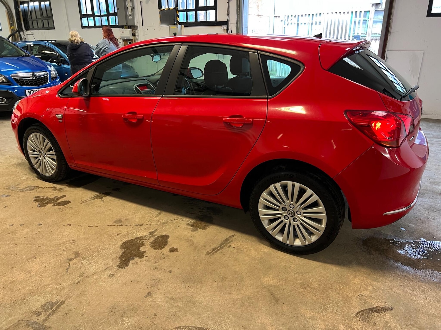 Used Vauxhall Astra for sale - 77705354: Photo 23