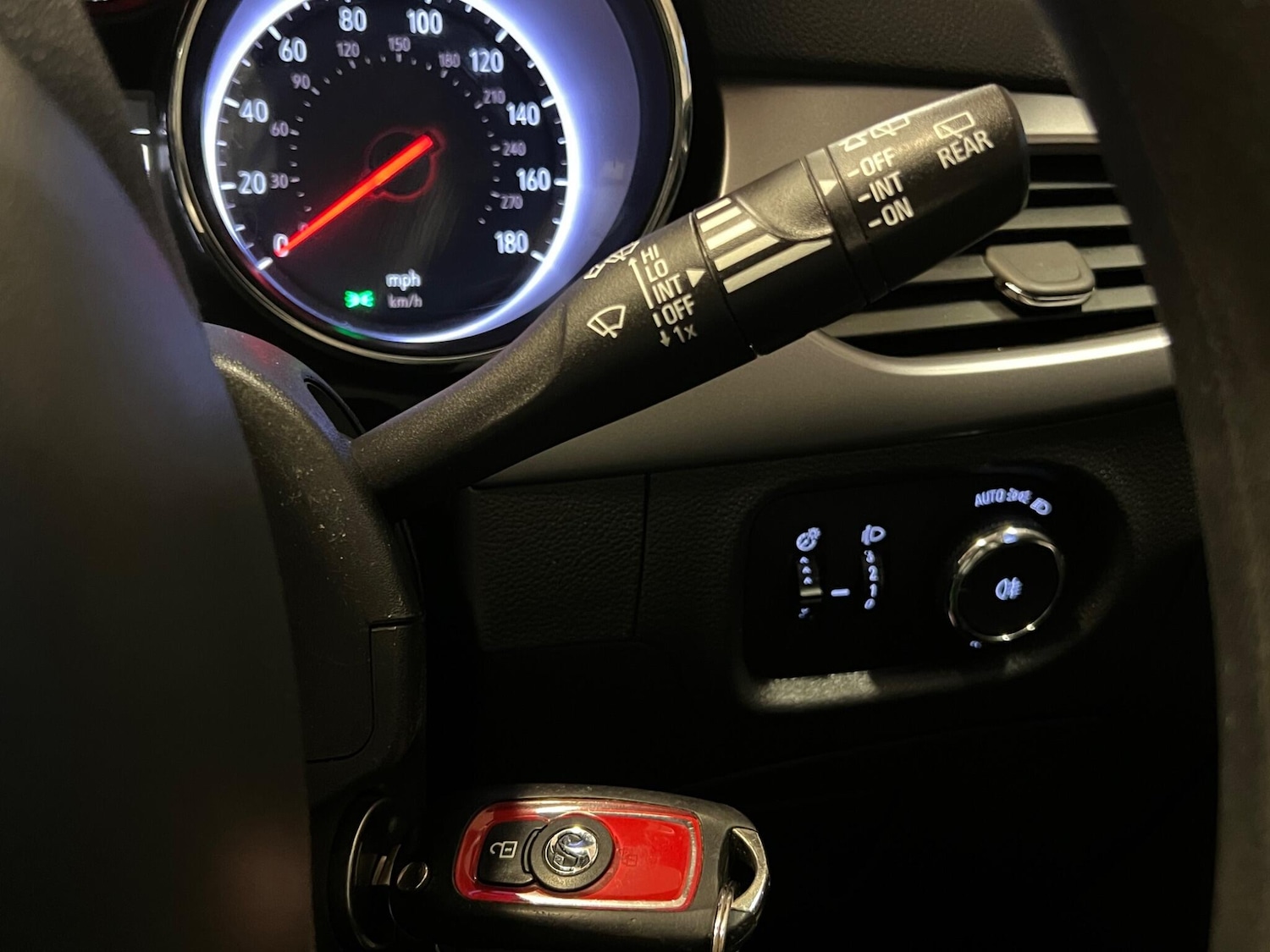 Used Vauxhall Astra 2016 for sale - 77411010: Photo 18