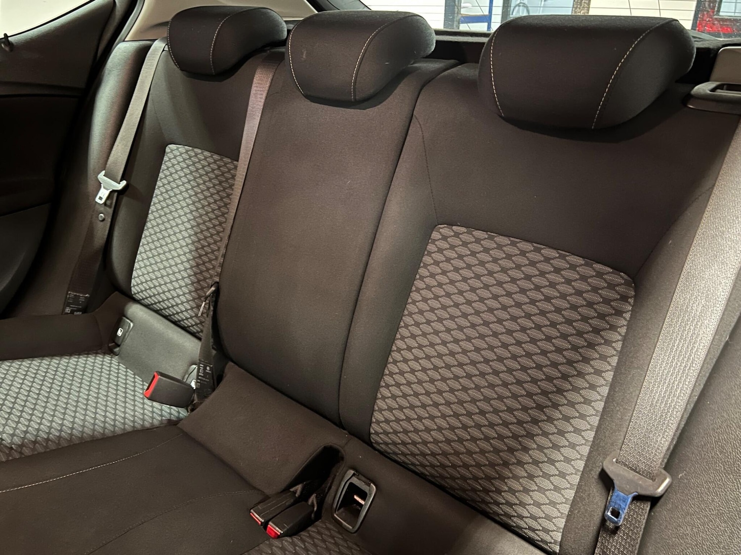 Used Vauxhall Astra 2016 for sale - 77411010: Photo 35