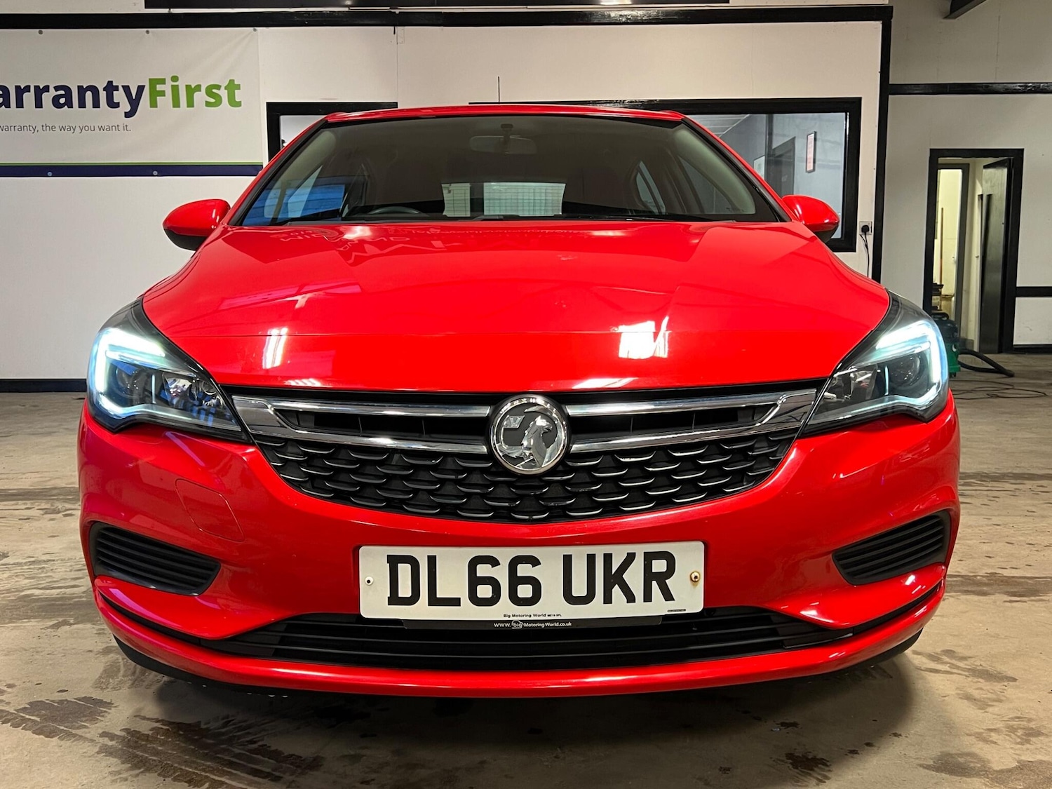 Used Vauxhall Astra 2016 for sale - 77411010: Photo 4