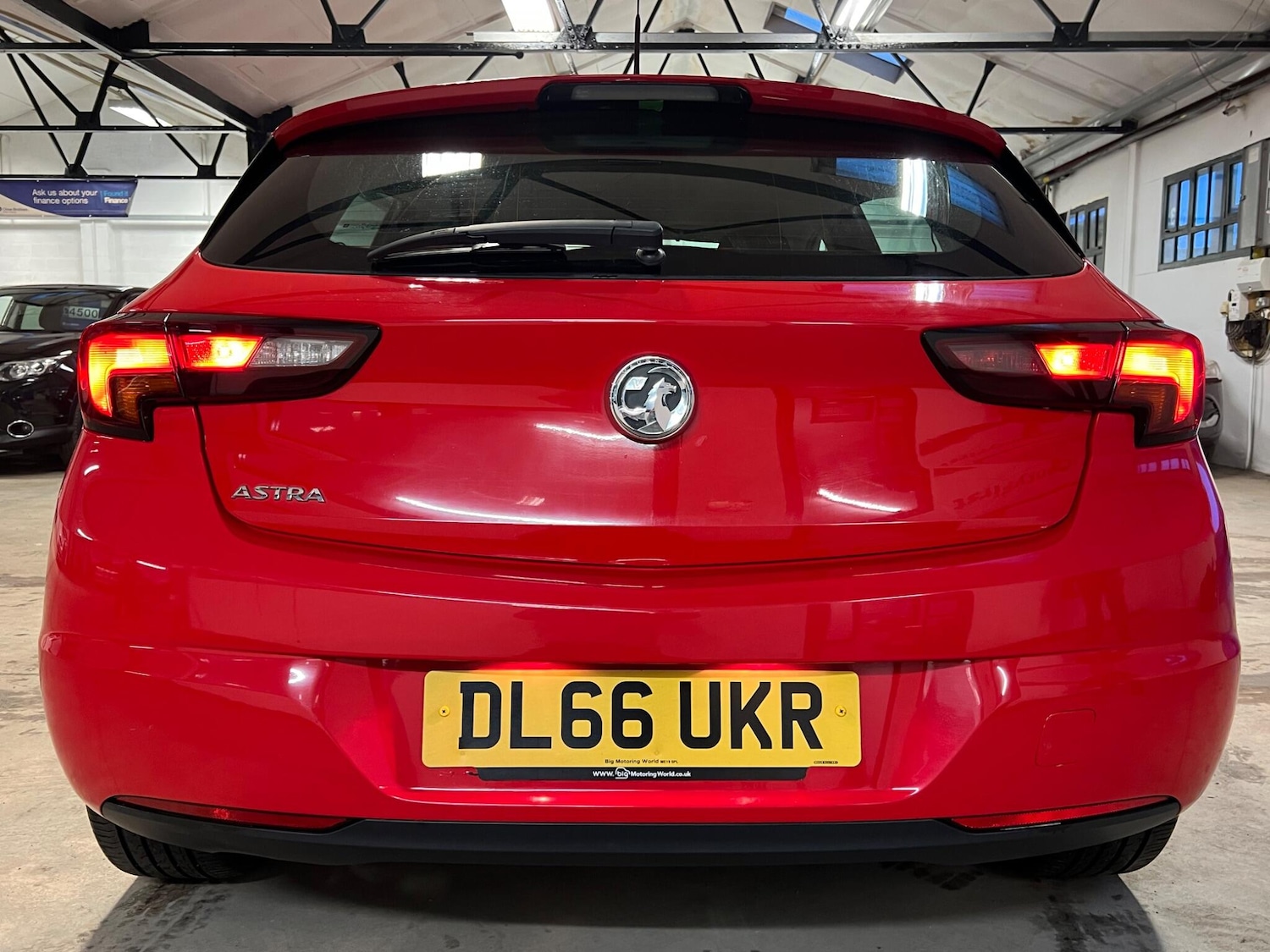 Used Vauxhall Astra 2016 for sale - 77411010: Photo 7