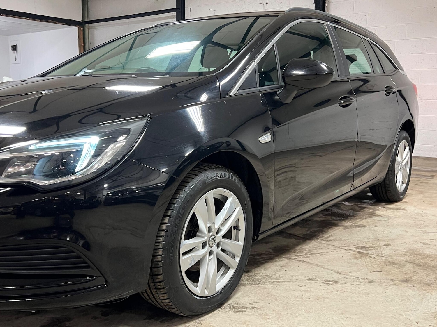 Used Vauxhall Astra 2016 for sale - 77025984: Photo 10