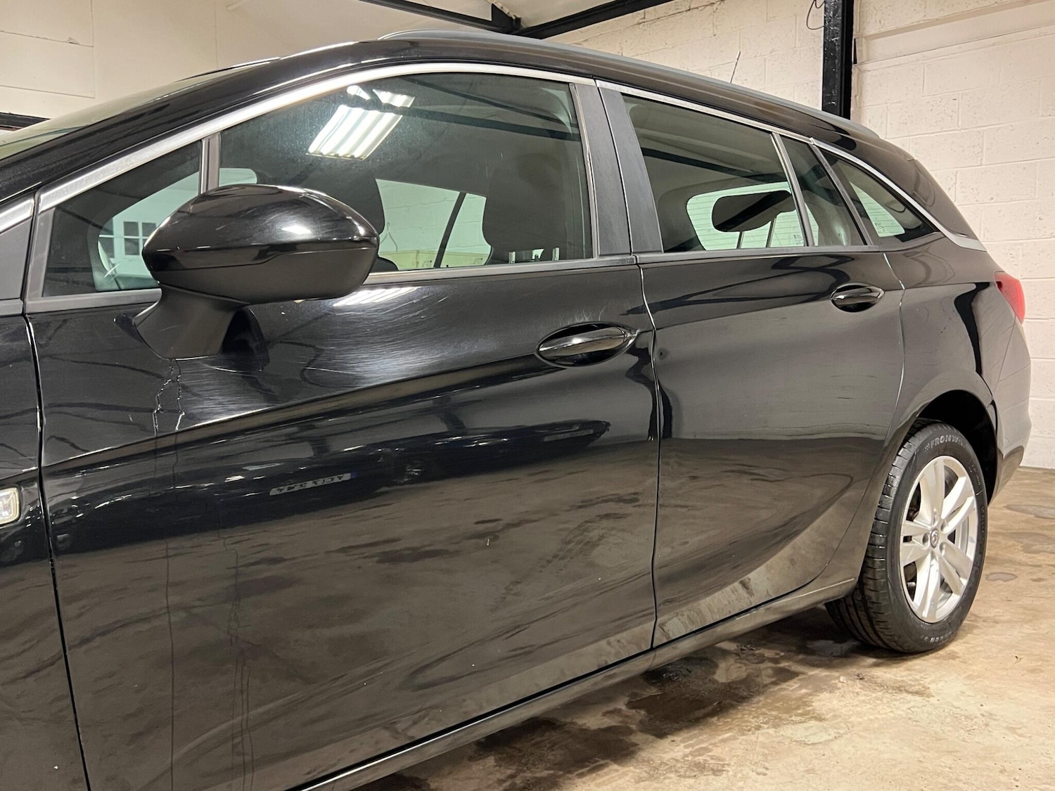 Used Vauxhall Astra 2016 for sale - 77025984: Photo 11