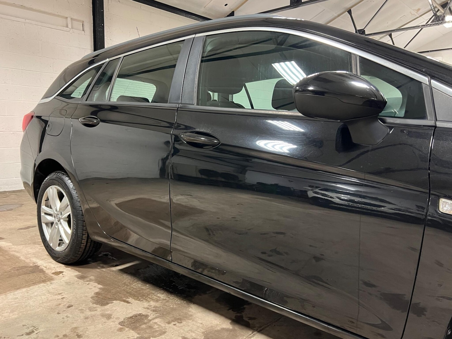 Used Vauxhall Astra 2016 for sale - 77025984: Photo 14