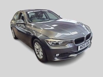 Used BMW 3 Series 2015 for sale - 77496614: Photo