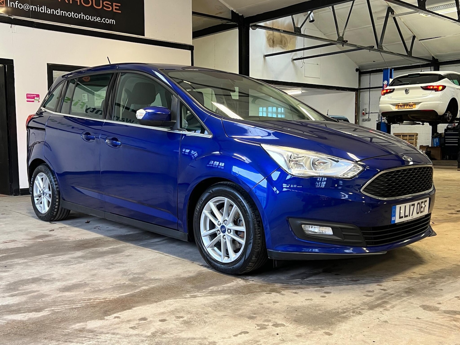 Used Ford Grand C-Max 2017 for sale - 77255486: Photo 3