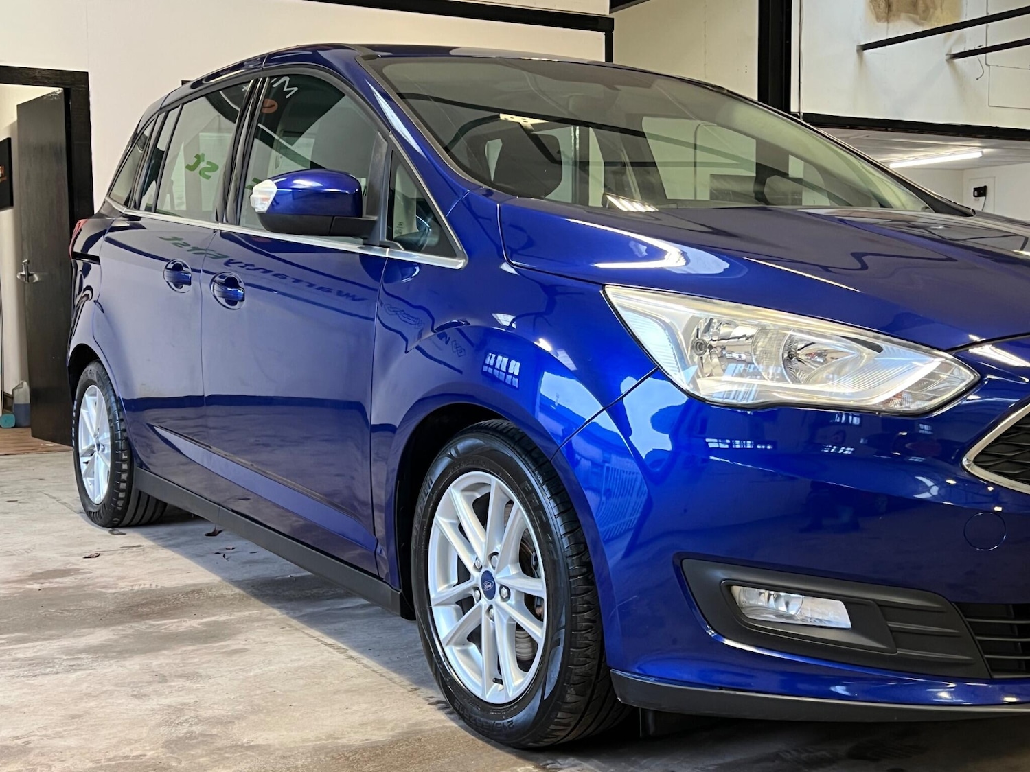 Used Ford Grand C-Max 2017 for sale - 77255486: Photo 48