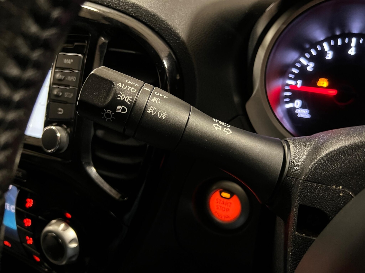 Used Nissan Juke 2016 for sale - 77025975: Photo 16