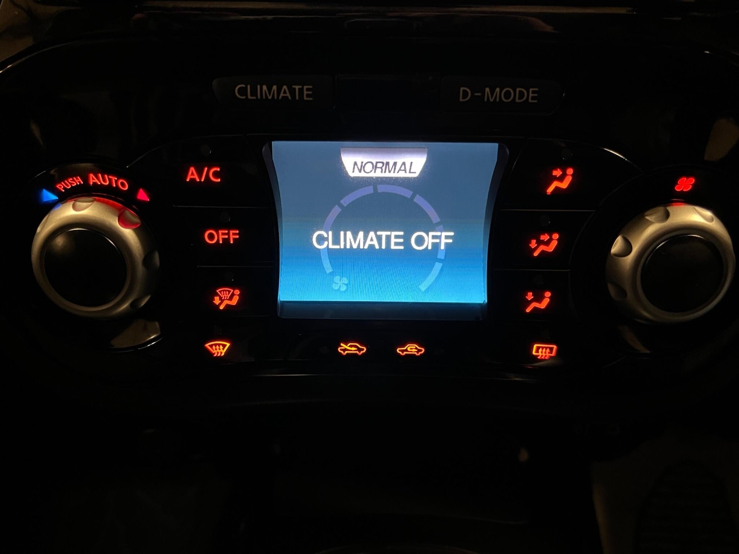 Used Nissan Juke 2016 for sale - 77025975: Photo 22