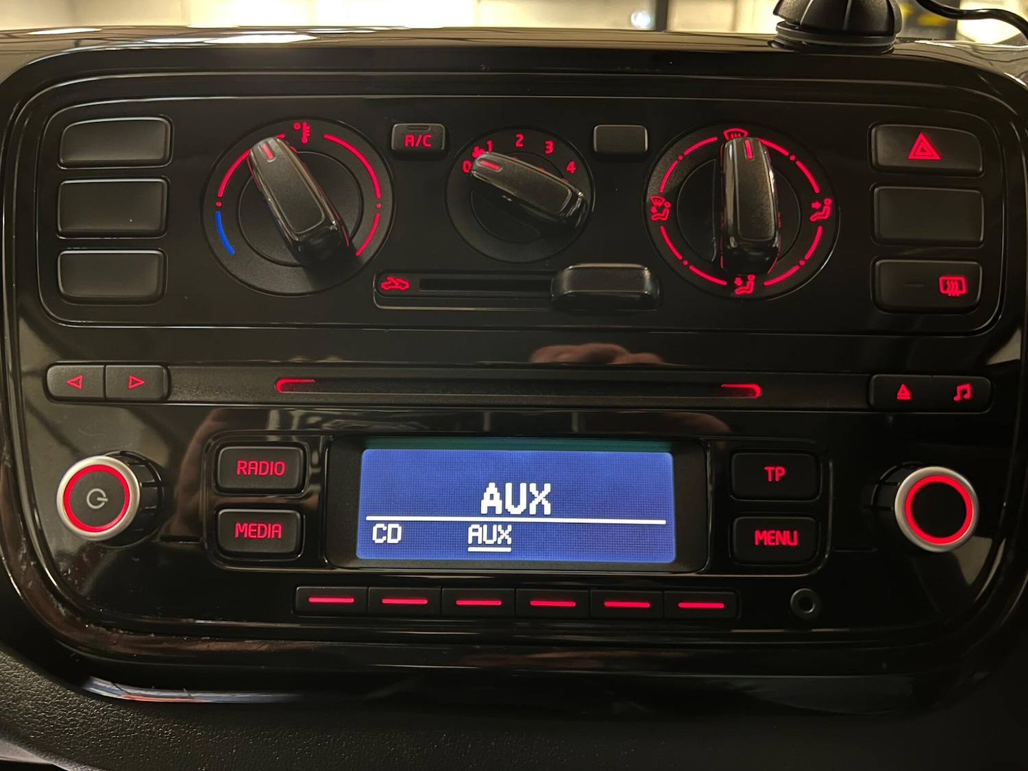 Used Volkswagen up! for sale - 77290867: Photo 22