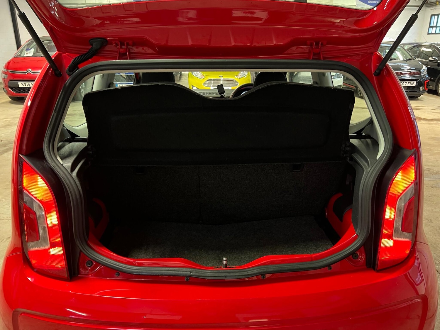 Used Volkswagen up! for sale - 77290867: Photo 30