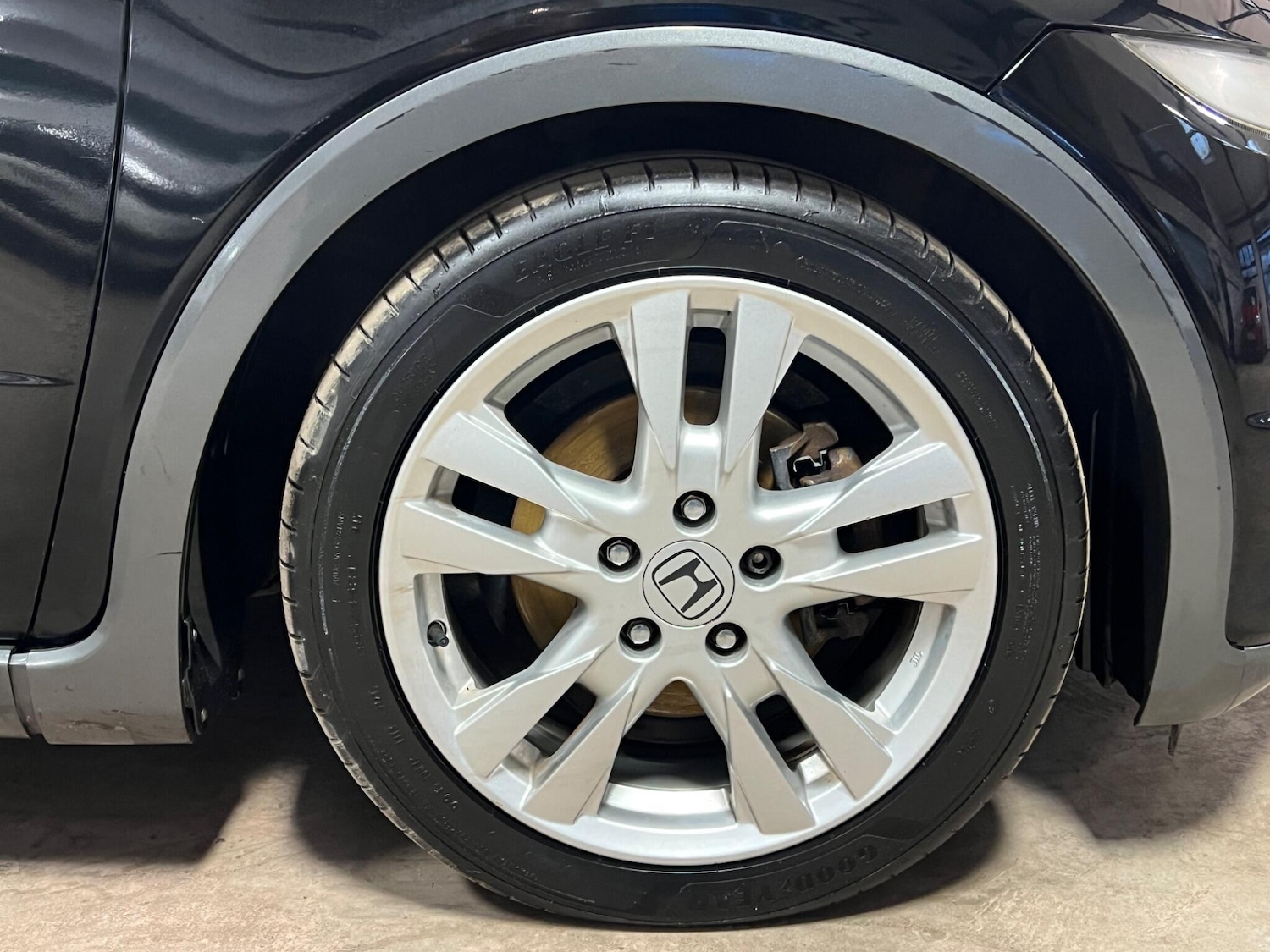 Used Honda Civic 2010 for sale - 77025979: Photo 19