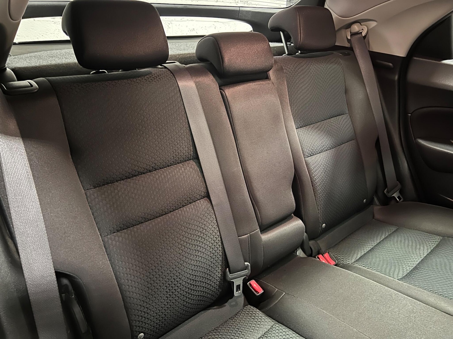 Used Honda Civic 2010 for sale - 77025979: Photo 30