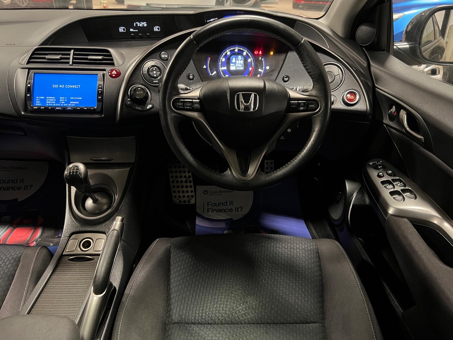 Used Honda Civic 2010 for sale - 77025979: Photo 33