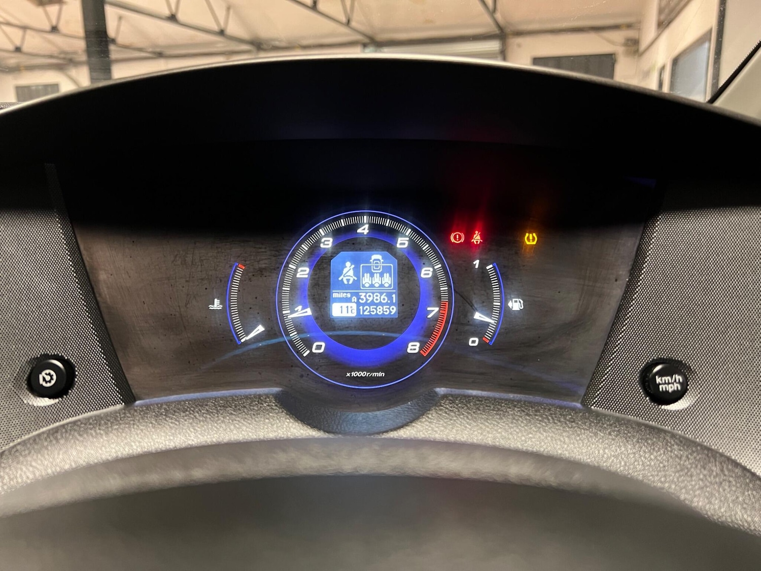 Used Honda Civic 2010 for sale - 77025979: Photo 35