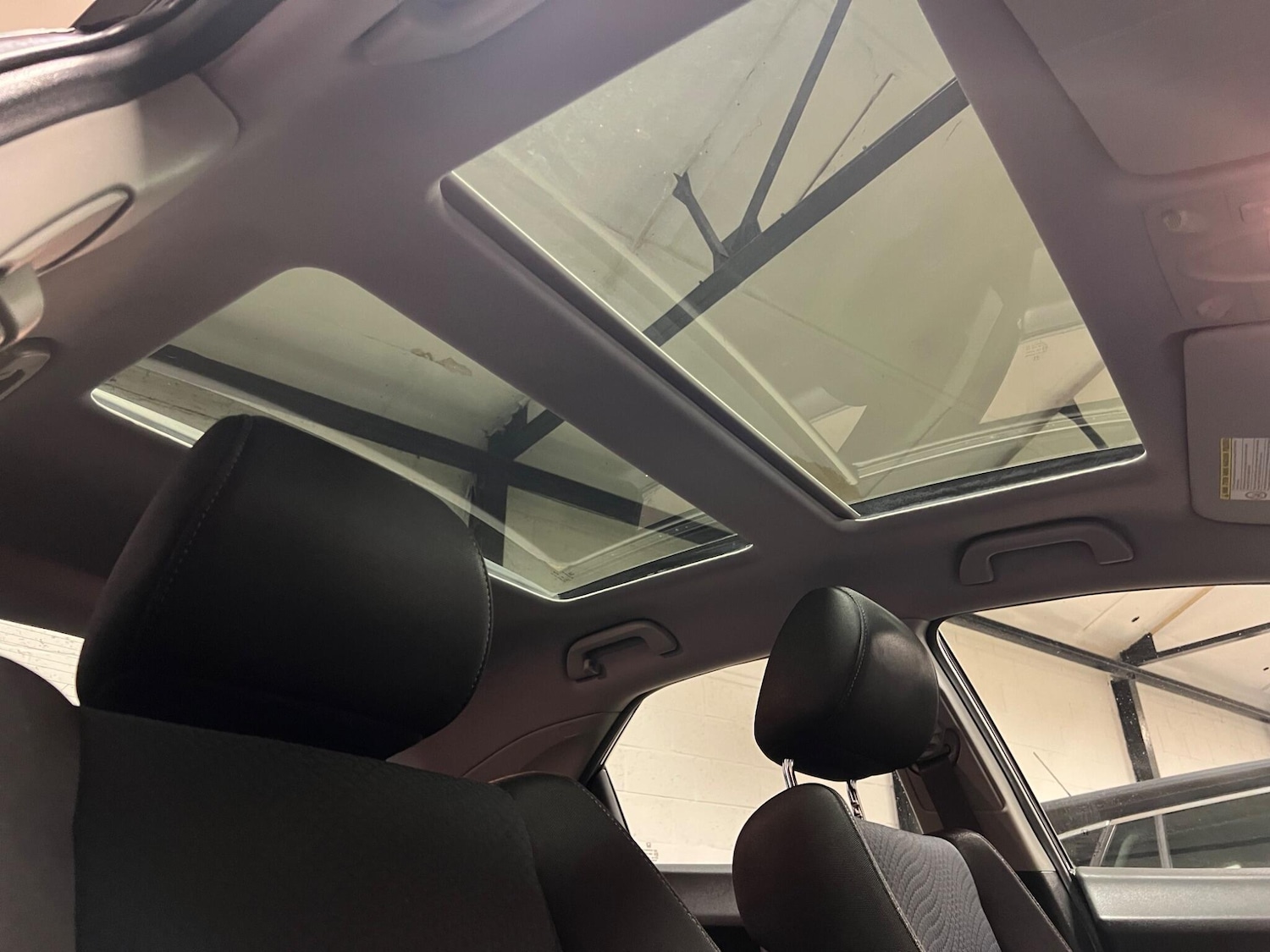 Used Honda Civic 2010 for sale - 77025979: Photo 44