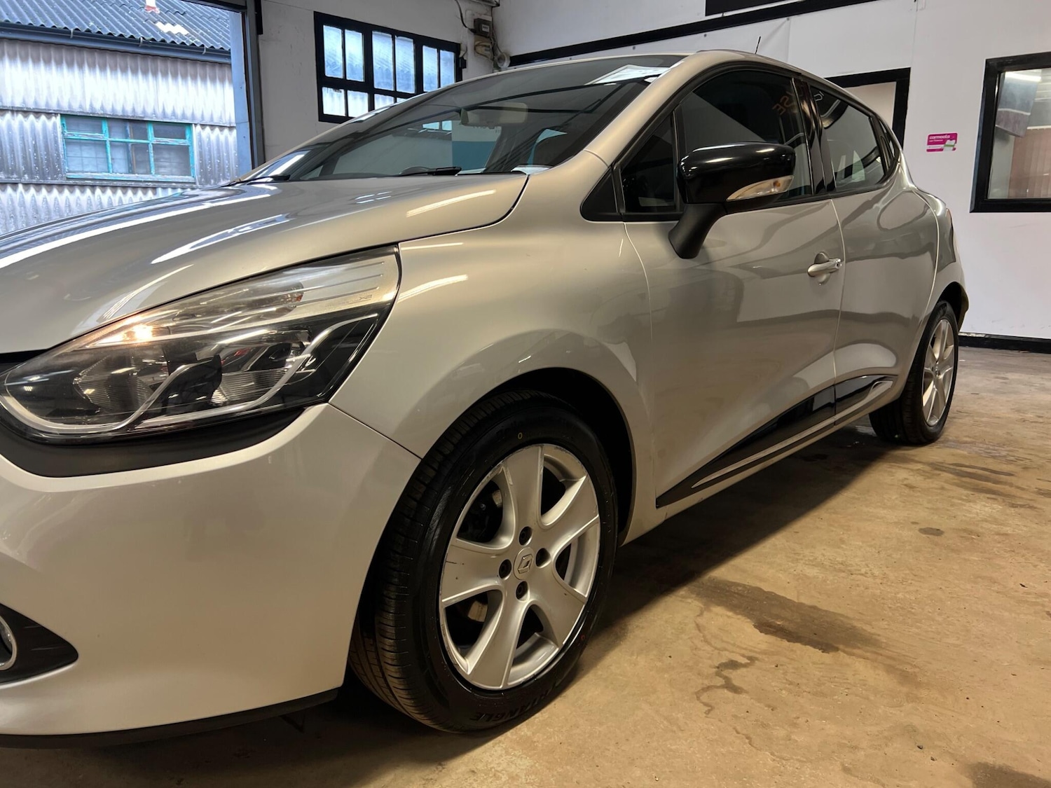 Used Renault Clio 2013 for sale - 77646516: Photo 10