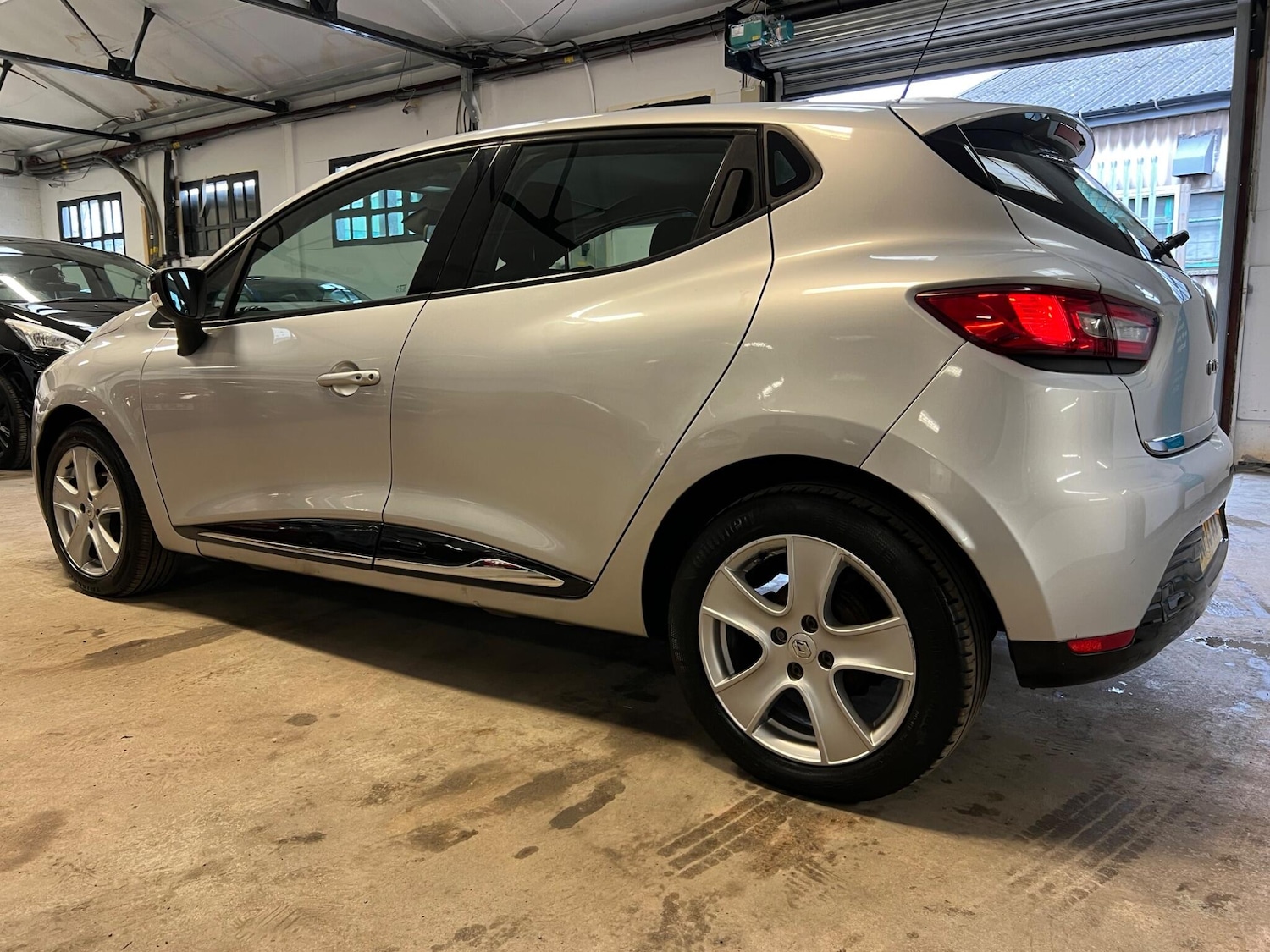 Used Renault Clio 2013 for sale - 77646516: Photo 6