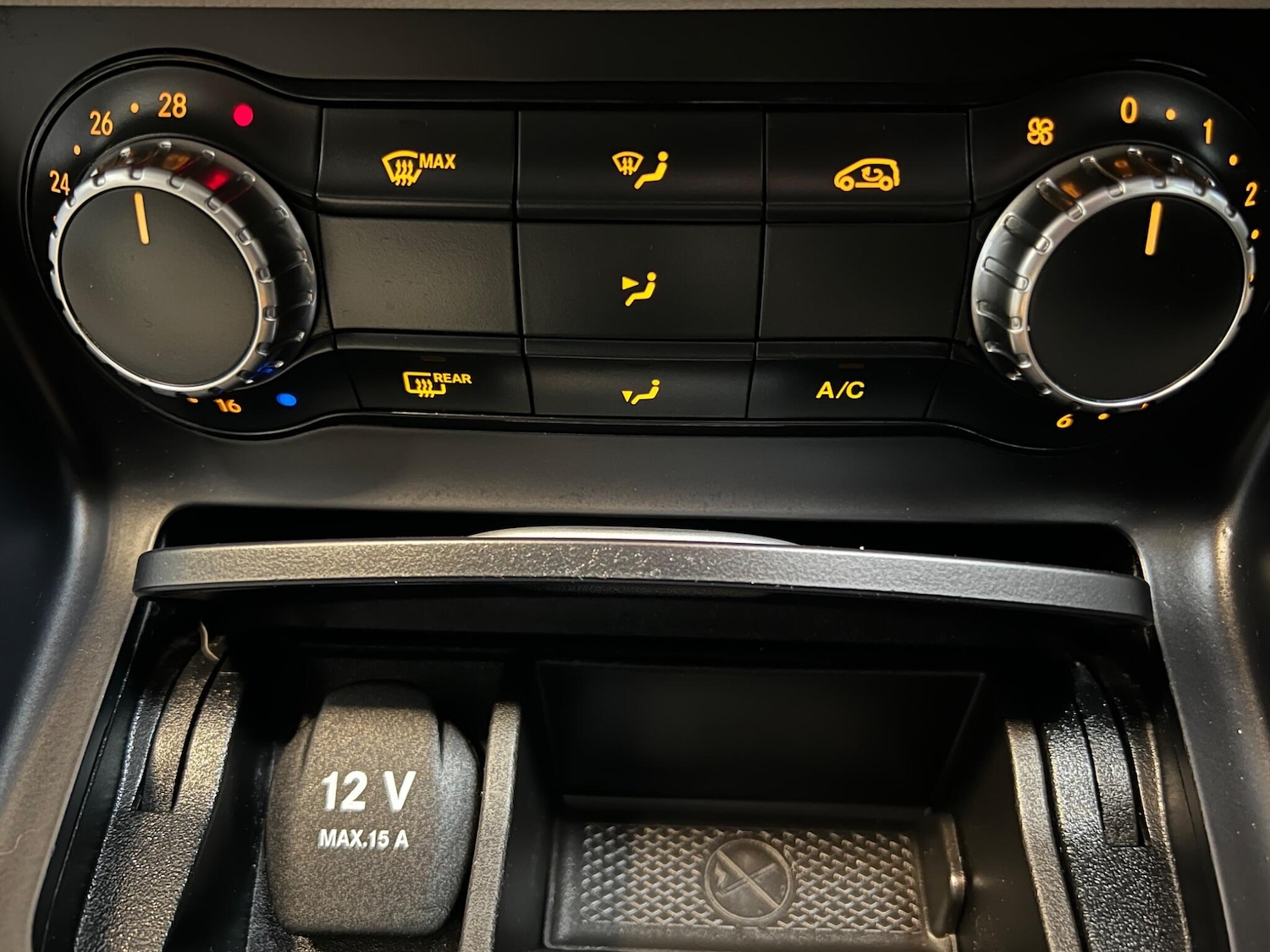 Used Mercedes-Benz A-Class 2014 for sale - 77495962: Photo 24