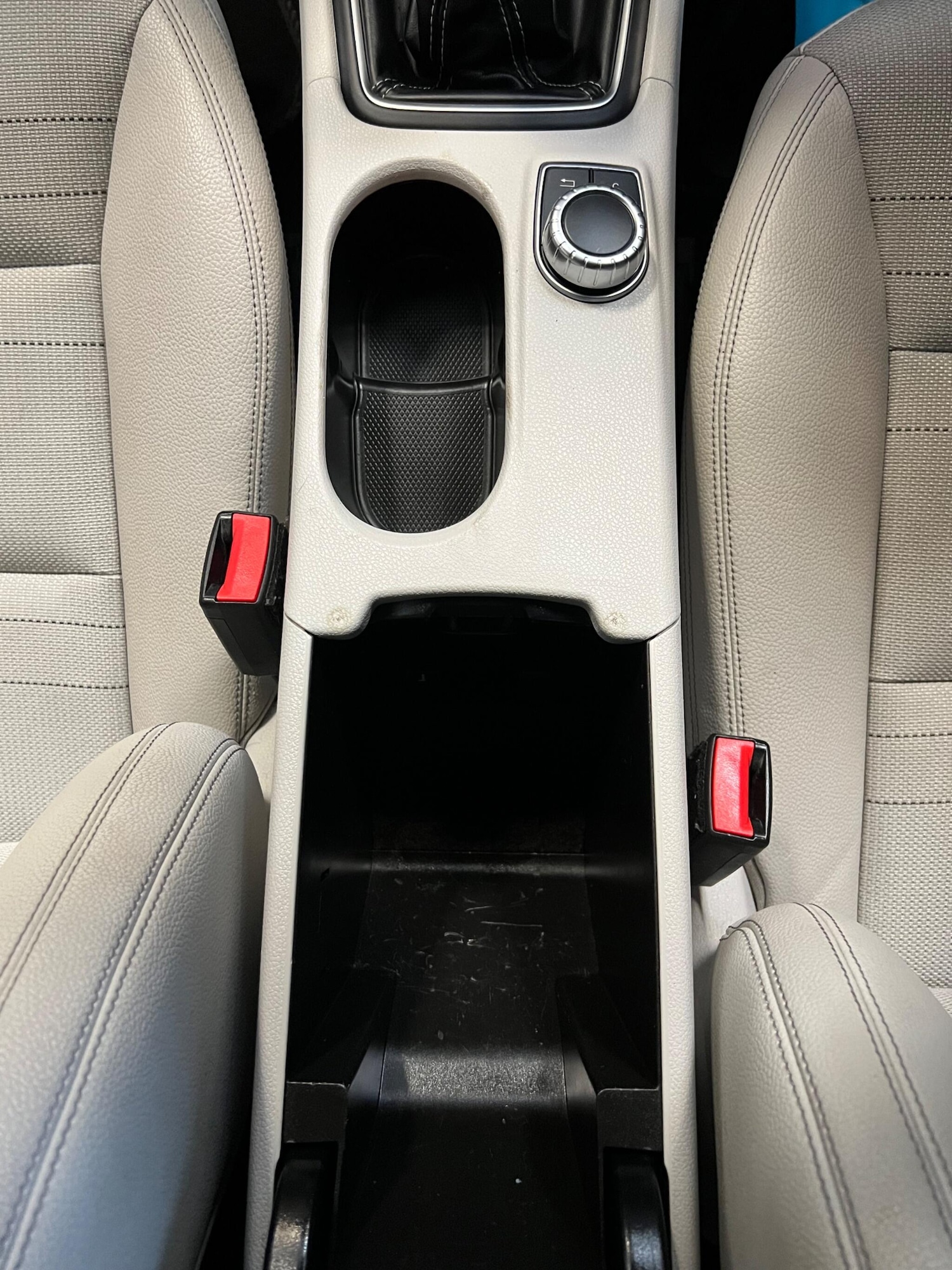 Used Mercedes-Benz A-Class 2014 for sale - 77495962: Photo 26