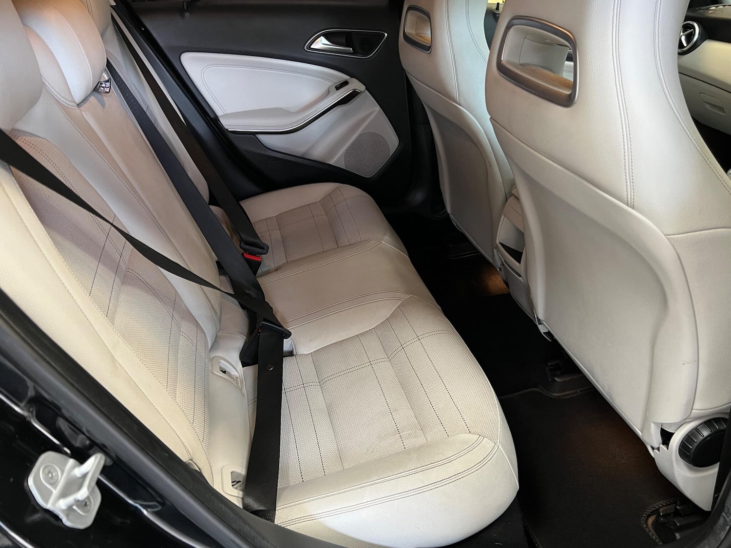 Used Mercedes-Benz A-Class 2014 for sale - 77495962: Photo 30