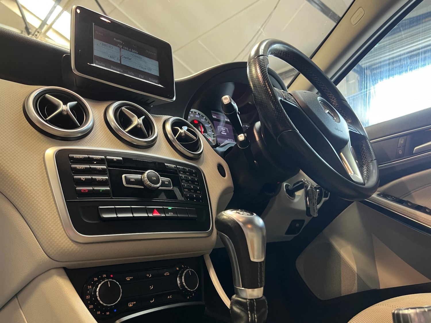 Used Mercedes-Benz A-Class 2014 for sale - 77495962: Photo 37