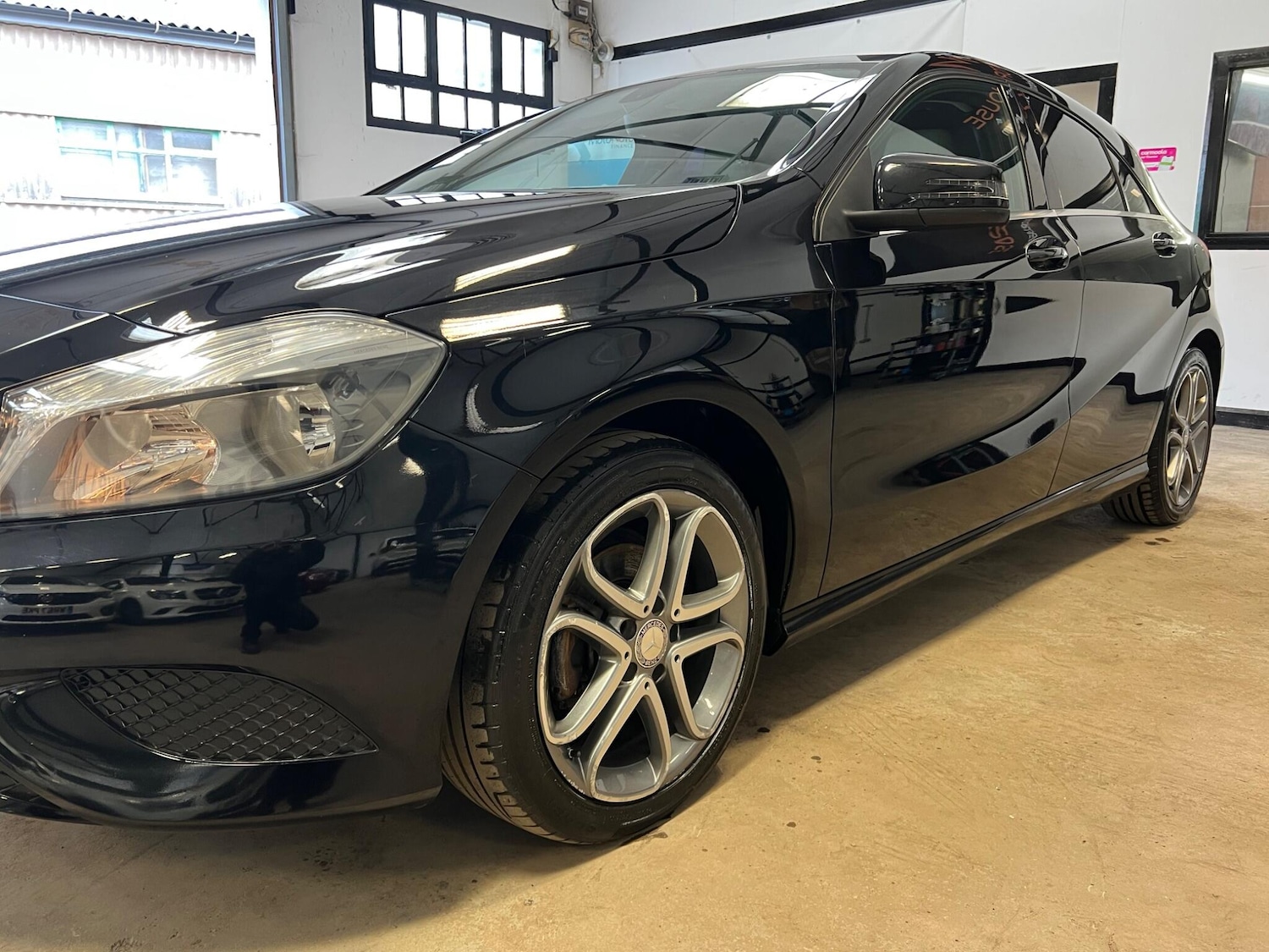 Used Mercedes-Benz A-Class 2014 for sale - 77495962: Photo 38