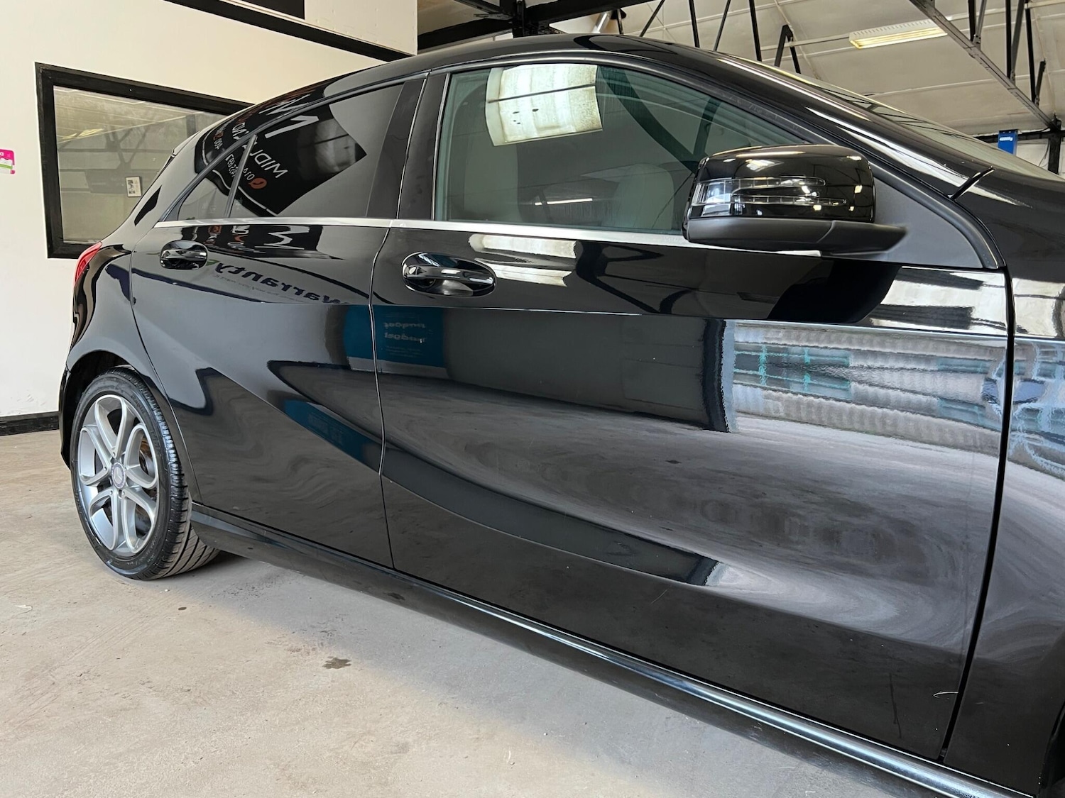 Used Mercedes-Benz A-Class 2014 for sale - 77495962: Photo 42