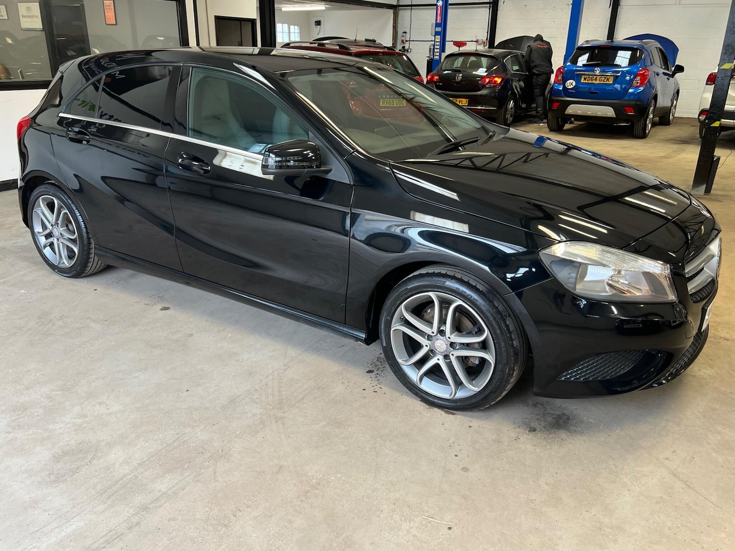 Used Mercedes-Benz A-Class 2014 for sale - 77495962: Photo 48