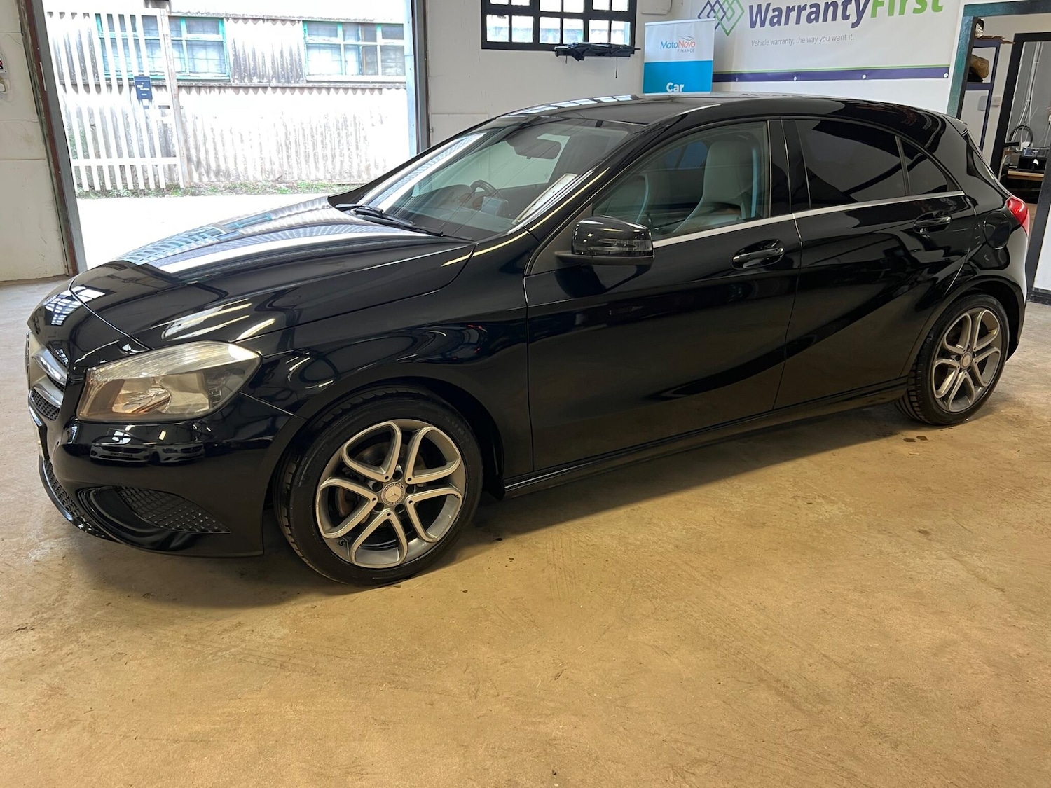 Used Mercedes-Benz A-Class 2014 for sale - 77495962: Photo 50