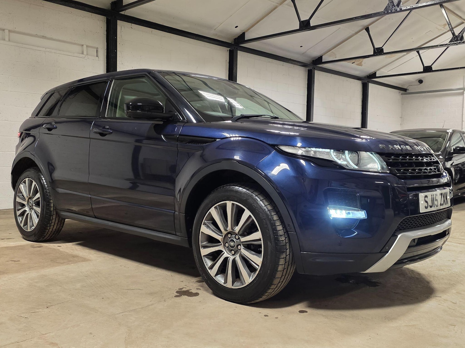 Used Land Rover Range Rover Evoque 2015 for sale - 77054079: Photo 3