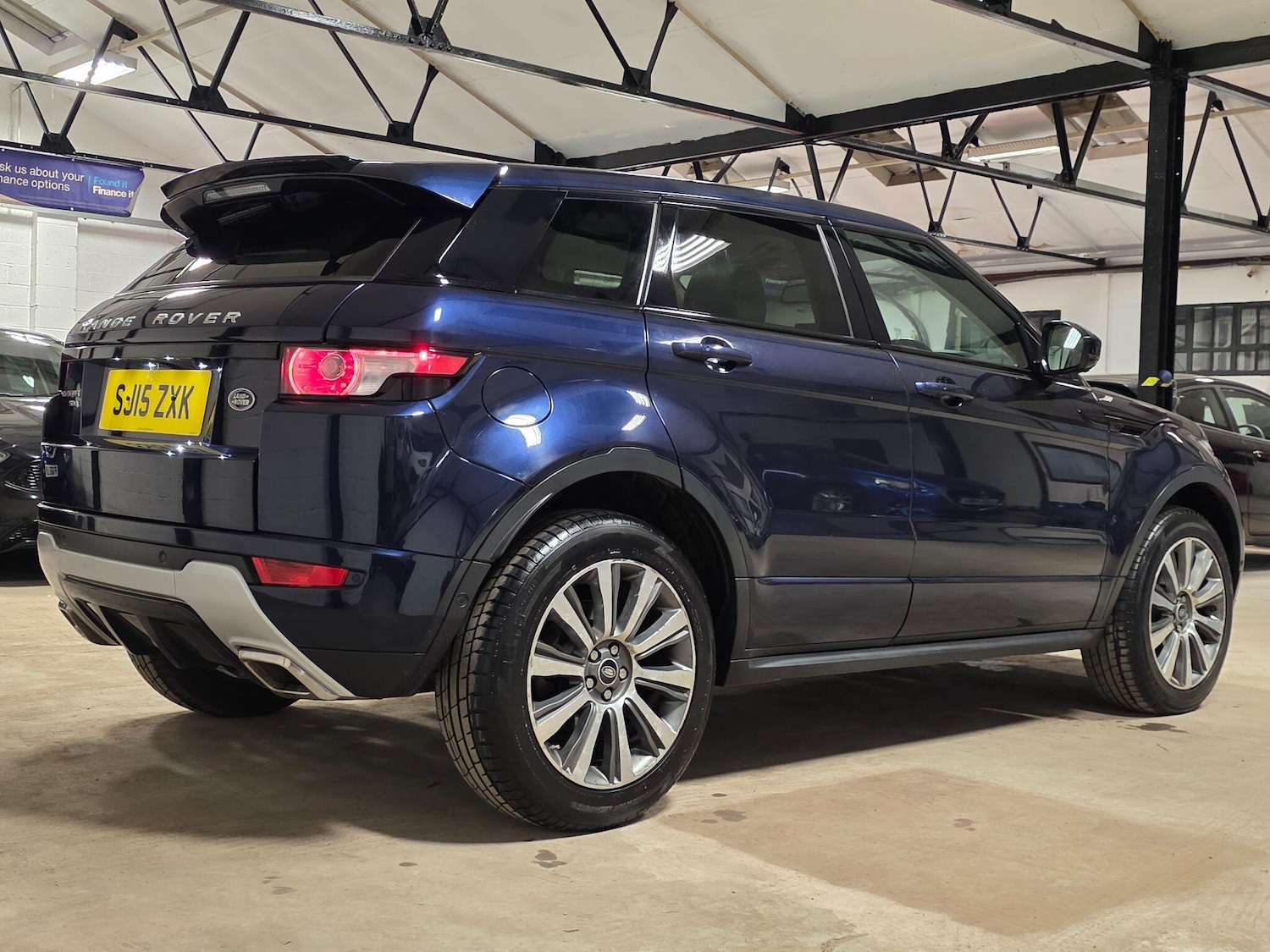 Used Land Rover Range Rover Evoque 2015 for sale - 77054079: Photo 8